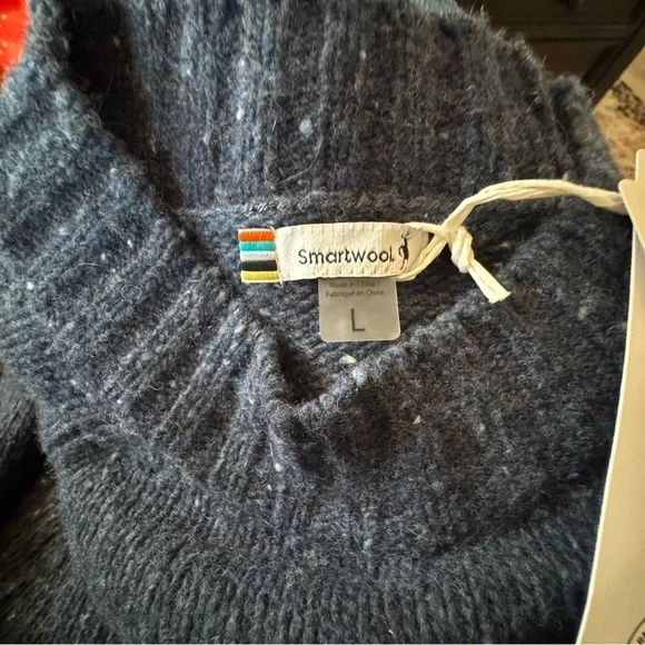 Smartwool Sweater NWT - Picture 7 of 9